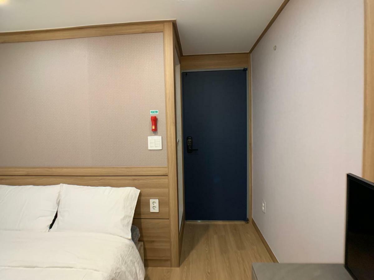 首爾 J-荣誉旅馆酒店 外观 照片